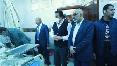 وزير الصحة يتفقد مستشفى الهلال للتأمين الصحي بمحافظة المنوفية