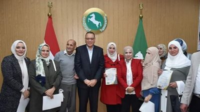 محافظ الشرقية يشارك احتفالية مركز التدريب وتنمية الموارد البشرية 