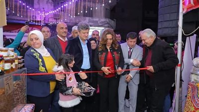 محافظ دمياط يفتتح معرض 
