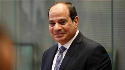 الرئيس السيسي يتناول الإفطار مع أهالي قرية 