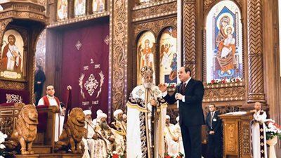 الرئيس السيسي يجري اتصالًا هاتفيًا بالبابا تواضروس الثاني للاطمئنان على صحته