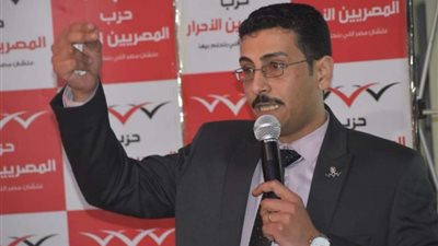 ريمون ناجي يستنكر محاولات «حركة المدينة الديمقراطية» للعودة للساحة السياسية
