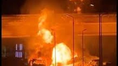 اندلاع حريق أعلى كوبري مشاة «هايبر» بالشيخ زايد دون وقوع إصابات