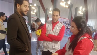 الهلال الأحمر المصري يشارك في المعرض العربي للأسر المنتجة بقصر القبة