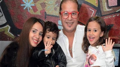 ضربوني بسبب الميراث.. أرملة الفنان وائل نور تتوجه بدعوى قضائية ضد ضرتها ونجلها