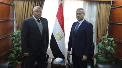 وزير القوى العاملة ومحافظ الوادي الجديد يبحثان سبل التعاون 