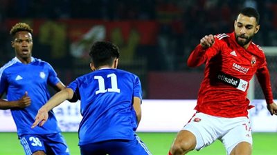 التشكيل الرسمي لـ الأهلي وسموحة في نصف نهائي كأس مصر