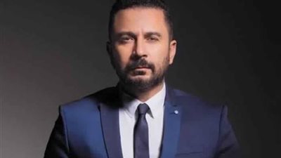 أحمد سعيد عبد الغني يحيي ذكرى وفاة والده