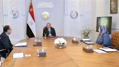 الرئيس السيسي يتابع تنفيذ برامج حماية الفئات الأولى بالرعاية