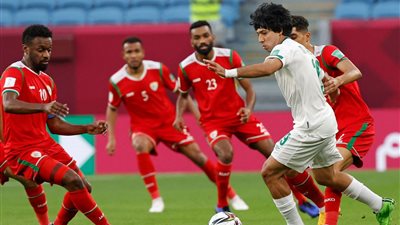 التشكيل الرسمي لمنتخبي العراق وسلطنة عُمان في نهائي خليجي 25