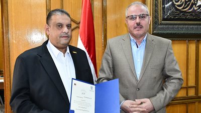  التعليم العالي: تعيين شريف فاروق أمين عام مساعد لـ جامعة قناة السويس