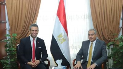 وزير القوى العاملة يلتقي نظيره التونسي  لبحث سبل التعاون وتعزيز العلاقات