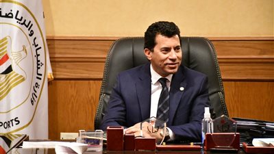 وزير الرياضة يبحث سبل التعاون بين الاتحادين المصري والكويتي للجمباز