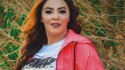 ياسمين نيازي: شخصيتي مزاجية ومتقلبة بسبب برجي الفلكي