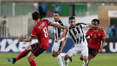 صفقة في الـ+90.. الأهلي يخطف أحمد القندوسي من الزمالك في اللحظات القاتلة