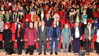 كلية التربية الرياضية جامعة حلوان تُنظم يوم «الرياضة والمرأة» خلال حفل تخرج دفعة 2021-2022