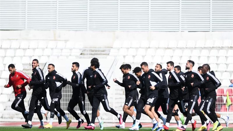 لاعبي الأهلي في المغرب