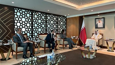 وزيرة التخطيط تلتقي عدداً من المسؤولين بـ قطر