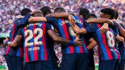 ليفاندوفسكي على رأس ثلاثي هجوم برشلونة أمام مانشستر يونايتد بالدوري الأوروبي 