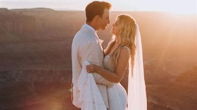«غريب الحب مين فاهمه».. فتاة تتزوج من أكثر شخص تنمر بها