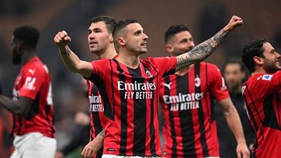 جيرو علي رأس التشكيل المتوقع لميلان في مواجهة مونزا بالدوري الإيطالي