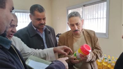 «رئيس أبوقرقاص» يتفقد معرض 