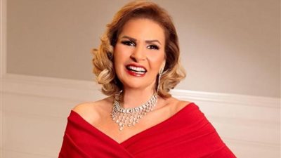 يسرا «دكتورة إعلام» في السباق الرمضاني 2023