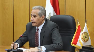 وزير القوى العاملة يشارك في اجتماع دعم الاستراتيجية الوطنية الفلسطينية للتشغيل بالأردن