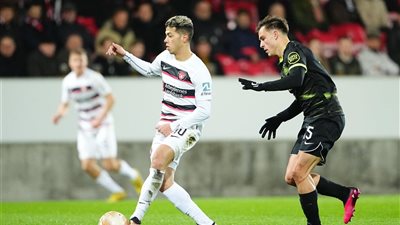 سبورتنج لشبونة يقسو علي ميتيلاند برباعية ويُطيح به من الدوري الأوروبي 