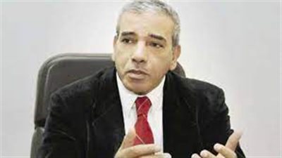زلزال تركيا وظاهرة انحسار مياه البحر.. أستاذ جيولوجيا يوضح العلاقة بينهما