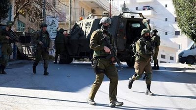 بعد هجمات الاحتلال الإسرائيلي.. انحصار قطبي الخليل الفلسطينية بالاختناق وإصابة العشرات