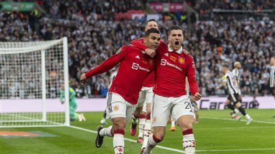 مانشستر يونايتد يحقق اللقب السادس في كأس الرابطة بعد الفوز على نيوكاسل