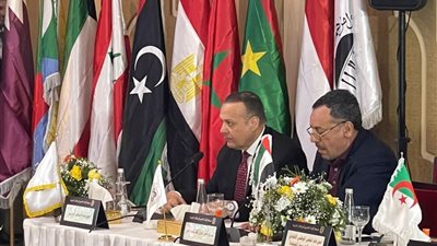 الأمين العام للبرلمان العربي يشارك في الدورة الـ42 لجمعية الأمناء