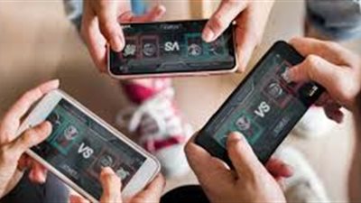 أطفالنا بين مطرقة الإرهاب وسنادين الانحراف.. 