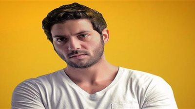أحمد جمال سعيد يدلي بصوته في انتخابات نقابة المهن التمثيلية