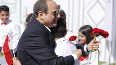 السيسي يعلن زيادة الفئات المالية للمستفيدين من برامج تكافل وكرامة
