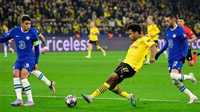 ثلاثي هجومي يقود تشكيل بوروسيا دورتموند أمام تشيلسي في دوري أبطال أوروبا