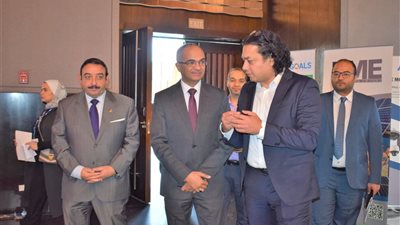 نائب وزير الإسكان يتفقد منتدى إدارة المرافق والمنشآت المصرية 