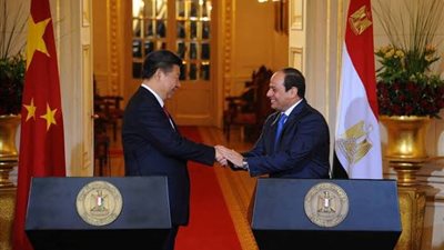 السيسي يهنئ نظيره الصيني بمناسبة إعادة انتخابه لفترة رئاسية جديدة 