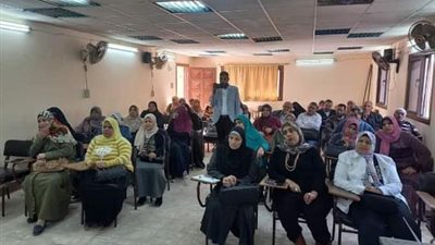 الشرقية تنظم دورة تدريبية عن أهمية الاقتصاد بمديريتي الزراعة والطب البيطري 