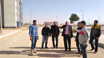 رئيس جهاز سوهاج الجديدة يتفقد مشروعات الإسكان بمدينة أخميم الجديدة