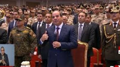 السيسي: «أقل تمن ندفعه النهاردة إننا نحافظ على اللي ضحى من أجله زينة شباب مصر»