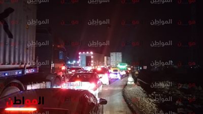 عاجل.. انقلاب تريلا على طريق كفر الدوار بالبحيرة 