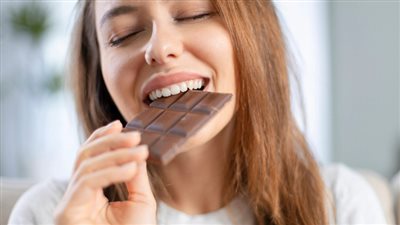 في اليوم العالمي للسعادة 2023.. أطعمة تحسن من الحالة المزاجية