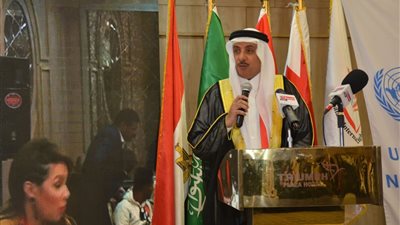 صور.. مركز السلام يمنح عدد من الشخصيات العربية لقب سفير دعم الاقتصاد والتنمية 