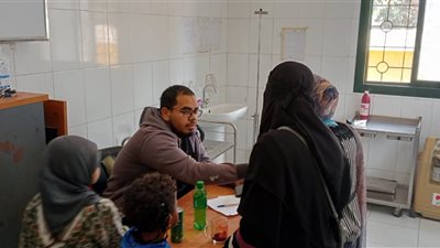 جامعة جنوب الوادي تنظم قافلة طبية بشرية داخل نجع حمادي
