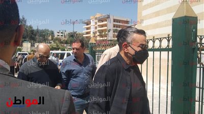 الصور الأولى من جنازة والد حسين الشحات لاعب الأهلي