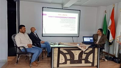 وكيل الصحة بالشرقية يعقد اجتماع مع لجنة الدواء لمتابعة سير العمل