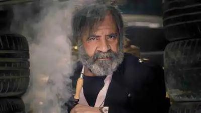 محمد سعد يهين طاقم عمل مسلسل إكسلانس والمخرج يدافع عنه
