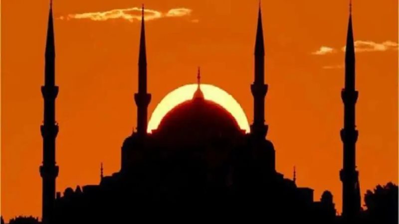 موعد آذان الفجر